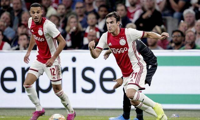 西蒙坚信 西蒙坚信