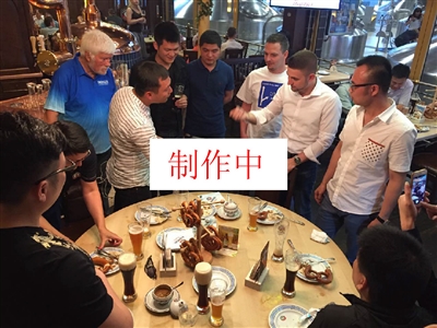 学校走廊与 学校走廊与